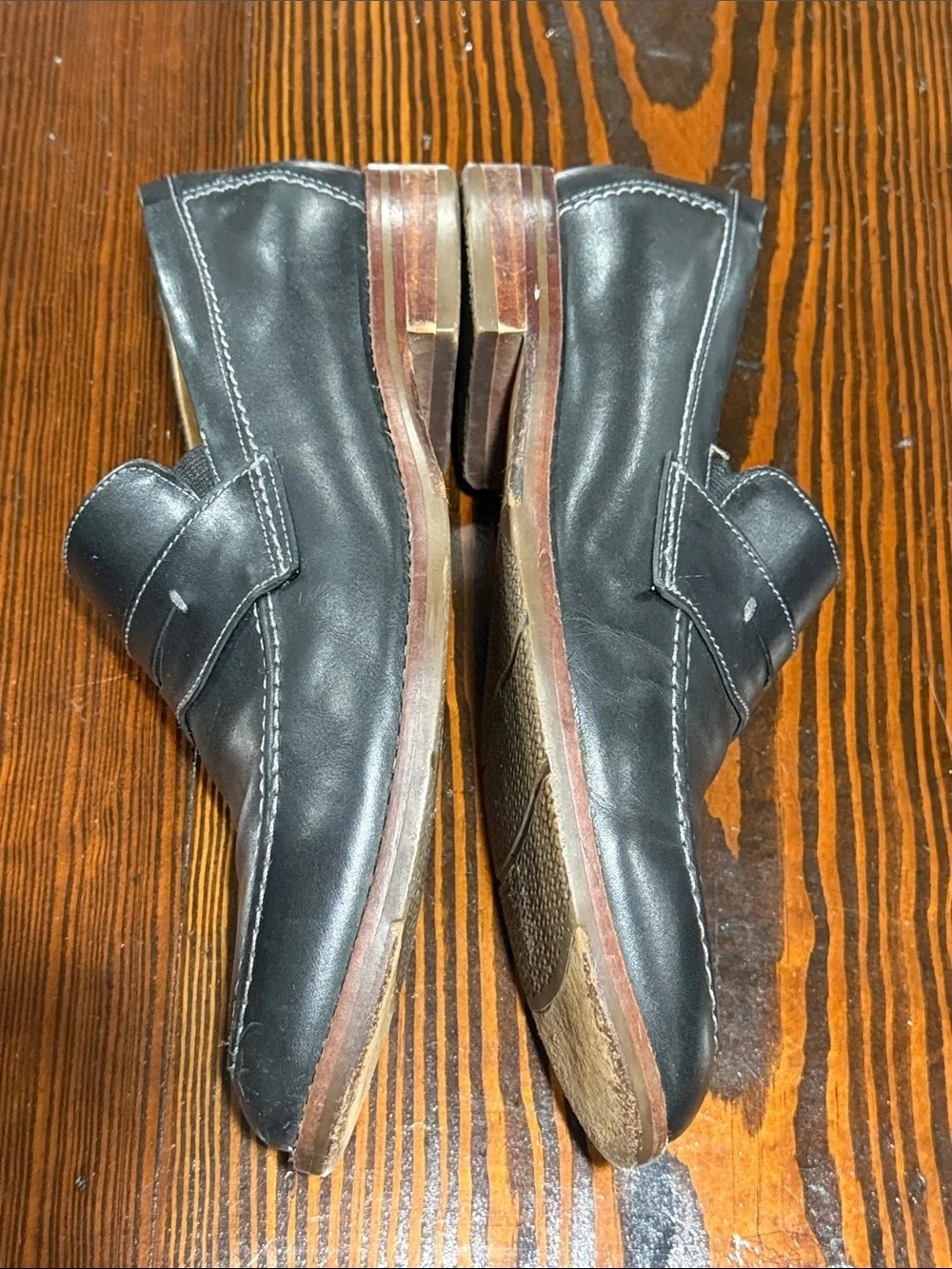 Johnston & Murphy Black Leather Penny Loafers size 9.5